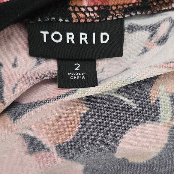 Torrid Floral Black and Pink  Cardigan Open Front Longline Sweater Size 2 - Picture 11 of 11